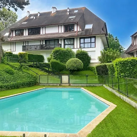 Duplex 2 Pers Avec Piscine Et Parking Bénerville-sur-Mer